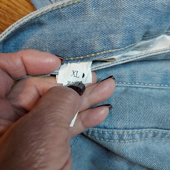 Shein. Destressed jeans XL - Picture 11 of 15